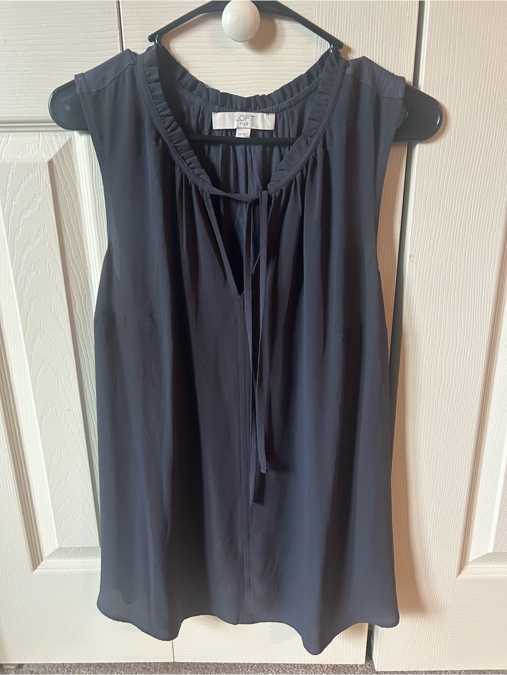 Loft Sleeveless Tie-Neck Blouse in gray